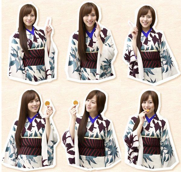 比嘉爱未(ひが まなみ/Higa Manami)生活中的性感图片图集