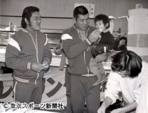 坂口宪二(SAKAGUCHI KENJI、さかぐち けんじ)和家人生活照相册