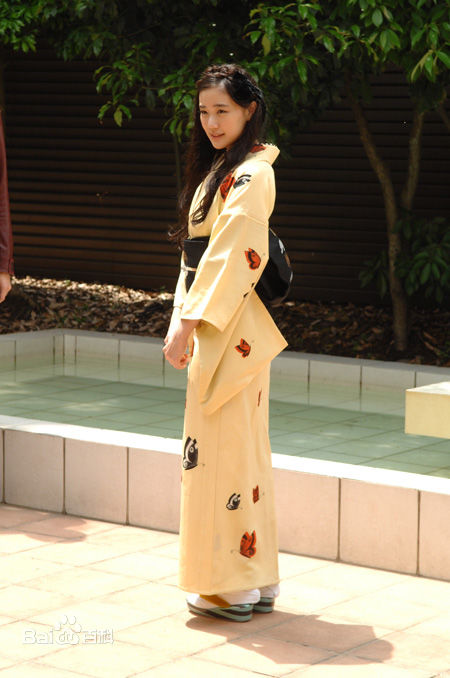 苍井优(あおい ゆう、Yu Aoi)和服壁纸壁纸