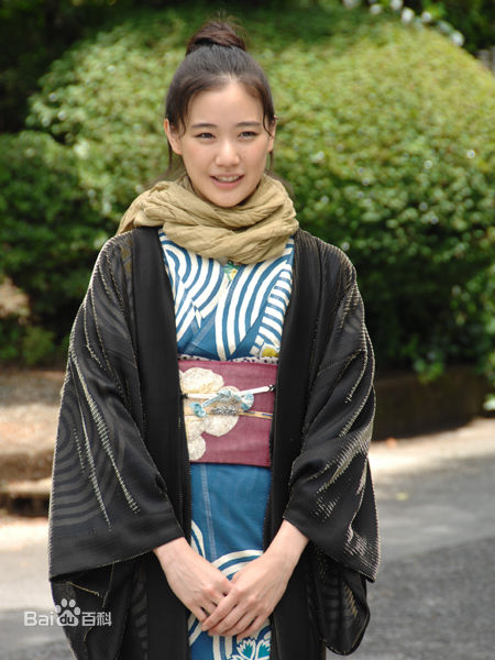 苍井优(あおい ゆう、Yu Aoi)和服壁纸壁纸