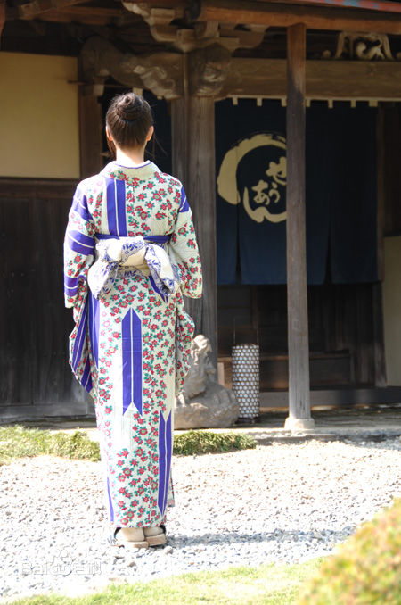 苍井优(あおい ゆう、Yu Aoi)和服壁纸壁纸