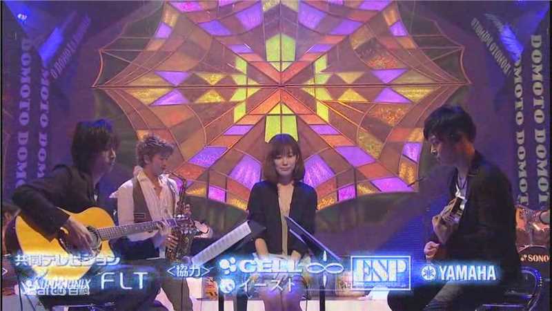 友坂理惠(Rie Tomosaka (ともさかりえ))堂本兄弟里的壁纸壁纸