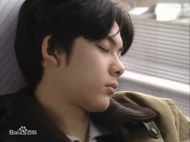 柏原崇(Takashi Kashiwabara)白线流性感图片图集