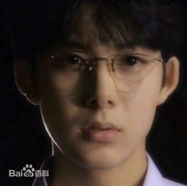 柏原崇(Takashi Kashiwabara)白线流性感图片图集