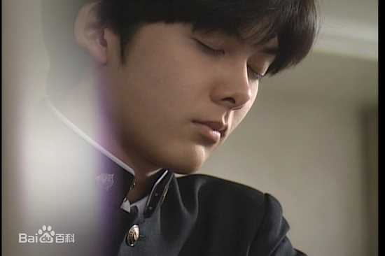 柏原崇(Takashi Kashiwabara)白线流性感图片图集