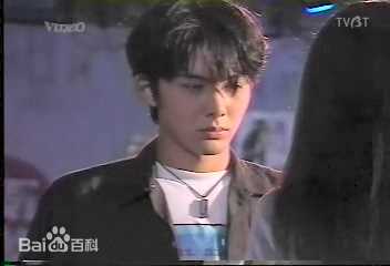 柏原崇(Takashi Kashiwabara)最新剧照