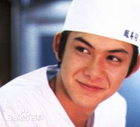 柏原崇(Takashi Kashiwabara)最新剧照