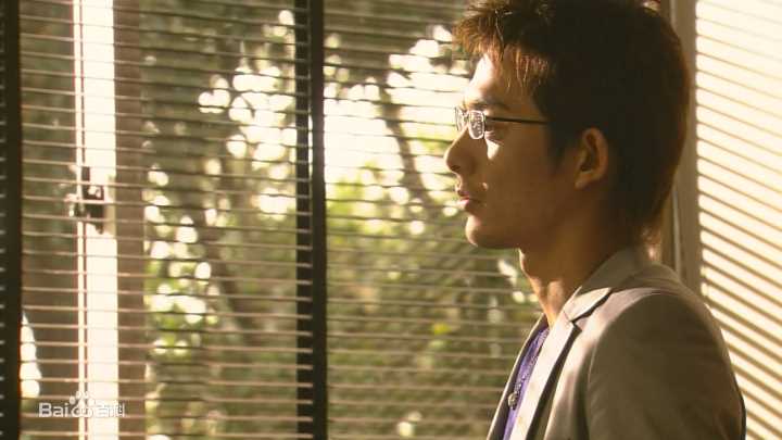 柏原崇(Takashi Kashiwabara)最新剧照