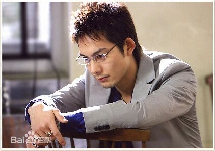 柏原崇(Takashi Kashiwabara)最新剧照