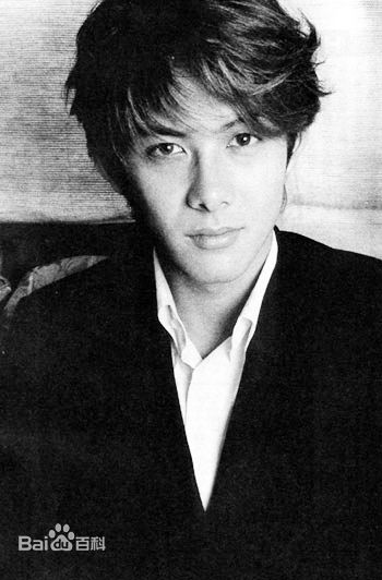 最优质柏原崇(Takashi Kashiwabara)生活照