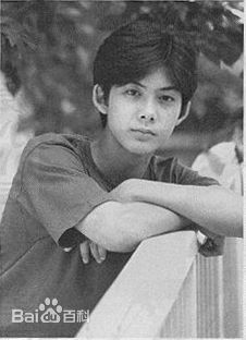 柏原崇(Takashi Kashiwabara)小时候前后照片