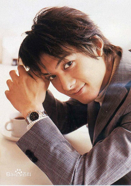 最新柏原崇(Takashi Kashiwabara)性感图片