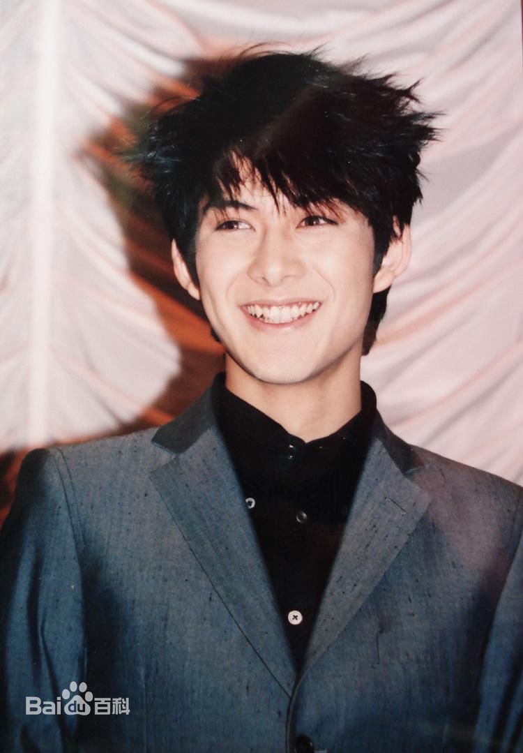 最新柏原崇(Takashi Kashiwabara)精彩图册