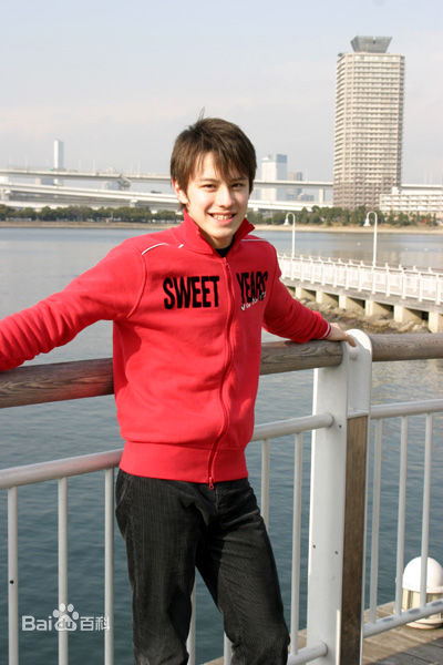 瑛士(ウエンツ、Wentz Eiji)