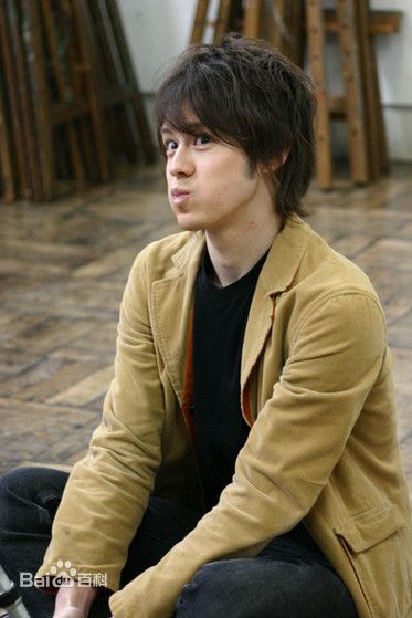 瑛士(ウエンツ、Wentz Eiji)