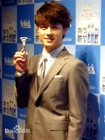 瑛士(ウエンツ、Wentz Eiji)活动照性感图片壁纸