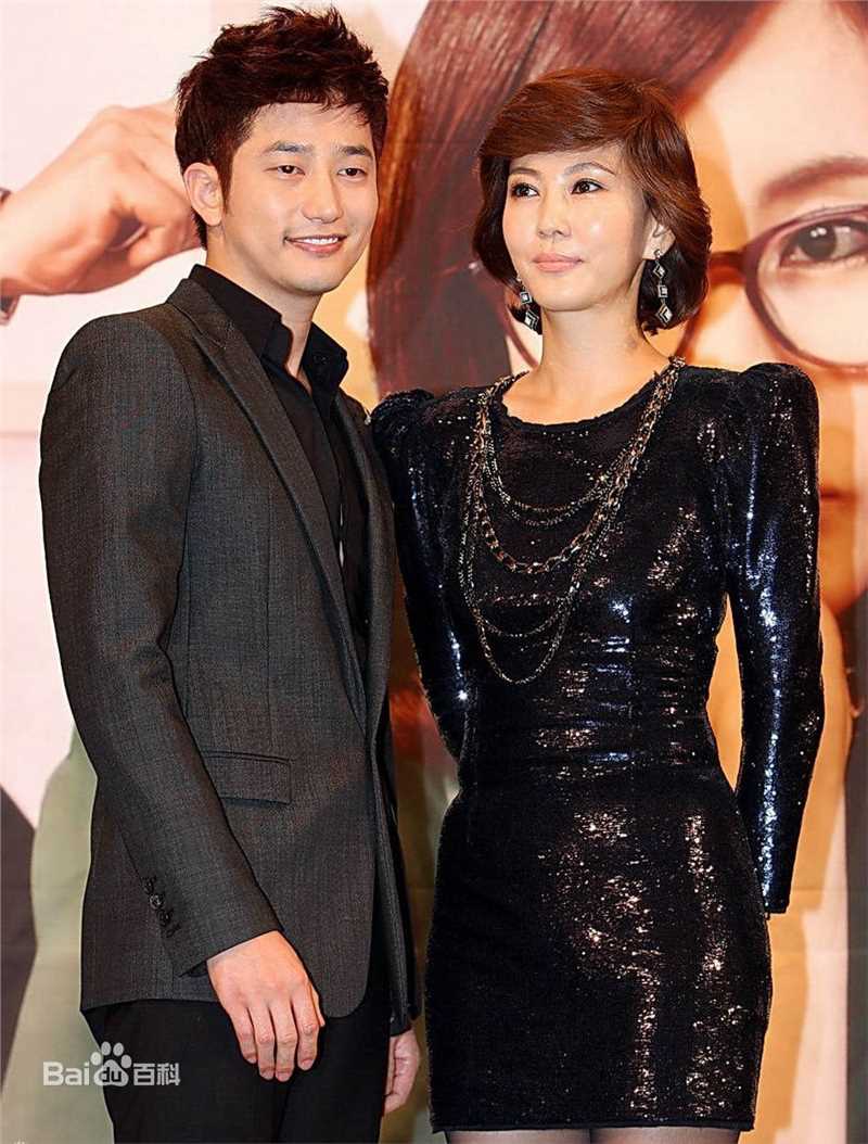 最全金南珠(Kim Nam-joo)在出席《逆转的女王》首尔记者会中的相册