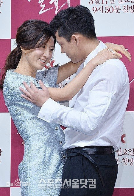 金喜爱(，Kim Hee Ae)高清剧照