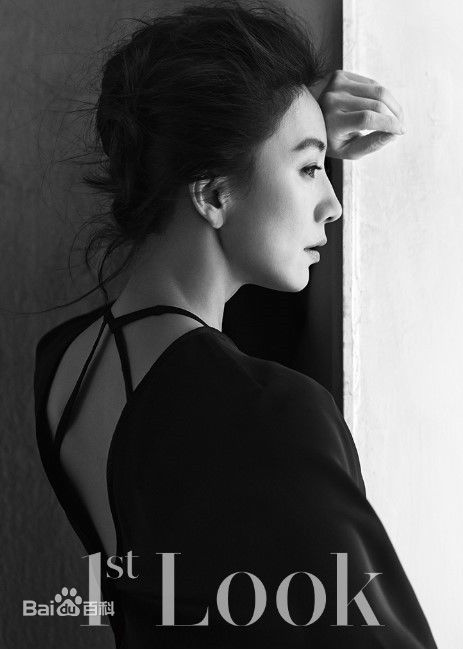 金喜爱(，Kim Hee Ae)杂志画报