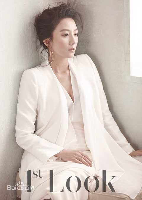 金喜爱(，Kim Hee Ae)杂志画报