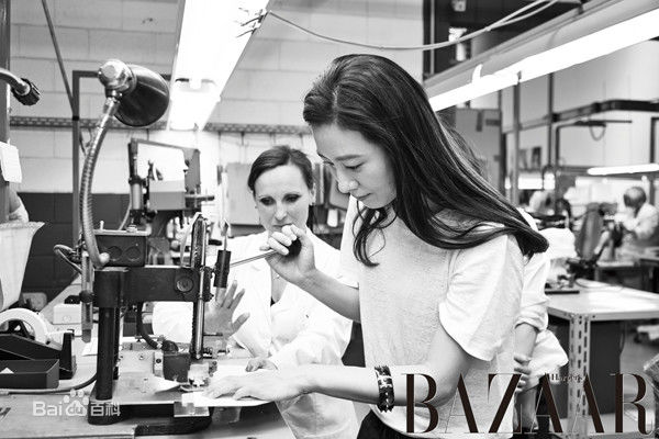 金喜爱(，Kim Hee Ae)杂志画报