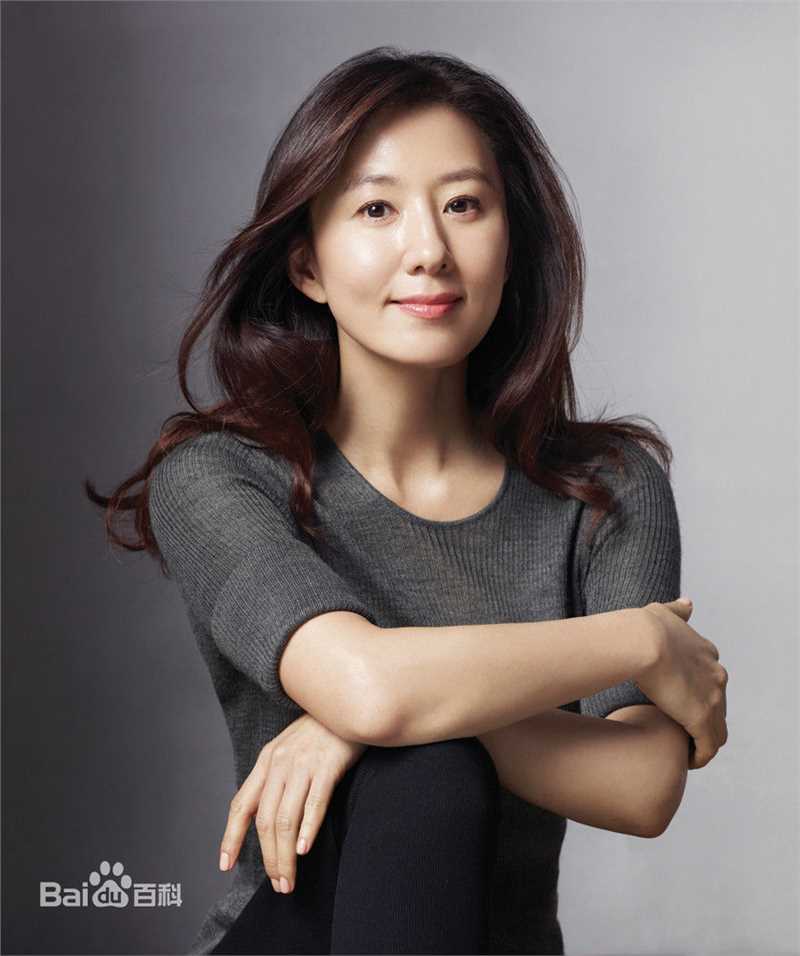 最新金喜爱(，Kim Hee Ae)性感图片