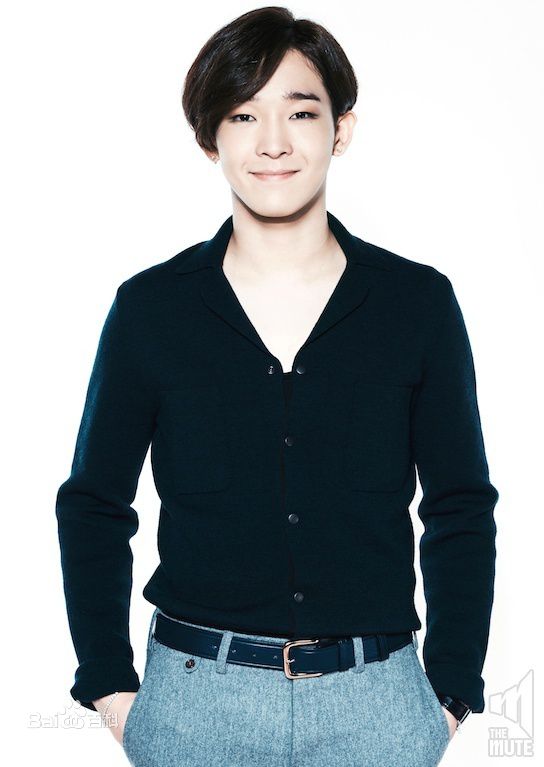 南太铉(/Nam TaeHyun)高清杂志图图集