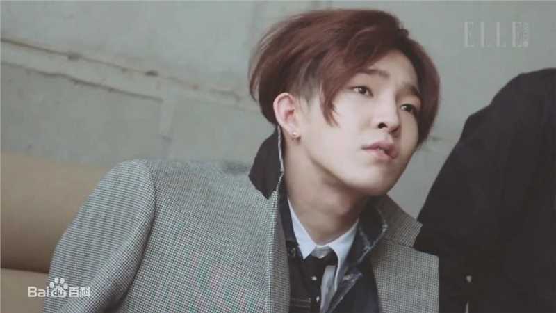 南太铉(/Nam TaeHyun)高清杂志图图集