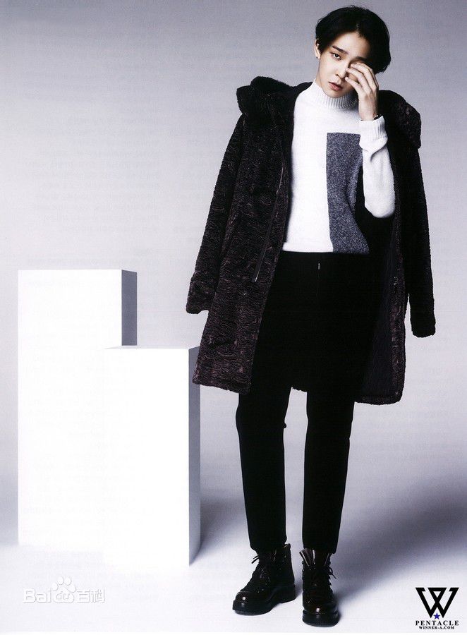 南太铉(/Nam TaeHyun)高清杂志图图集