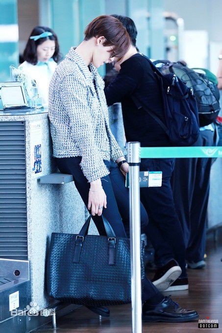 南太铉(/Nam TaeHyun)机场图图片图册