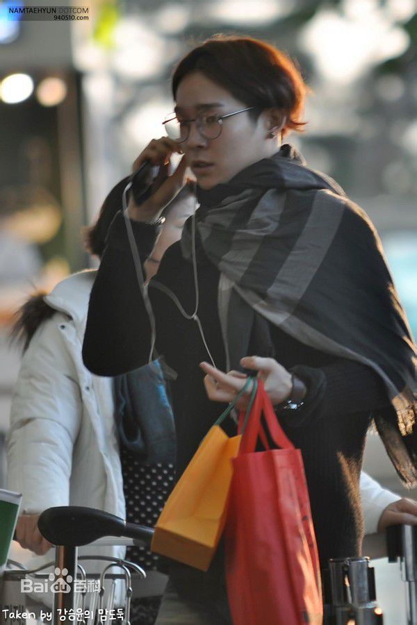 南太铉(/Nam TaeHyun)机场图图片图册