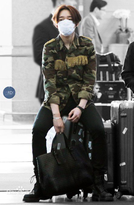 南太铉(/Nam TaeHyun)机场图图片图册