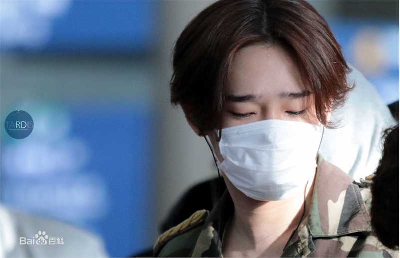 南太铉(/Nam TaeHyun)机场图图片图册