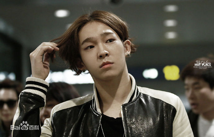 南太铉(/Nam TaeHyun)机场图图片图册