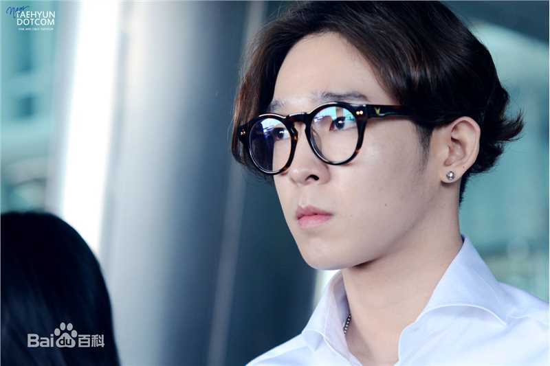 南太铉(/Nam TaeHyun)机场图图片图册