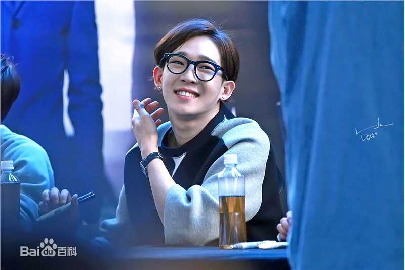 南太铉(/Nam TaeHyun)演艺活动性感图片图集