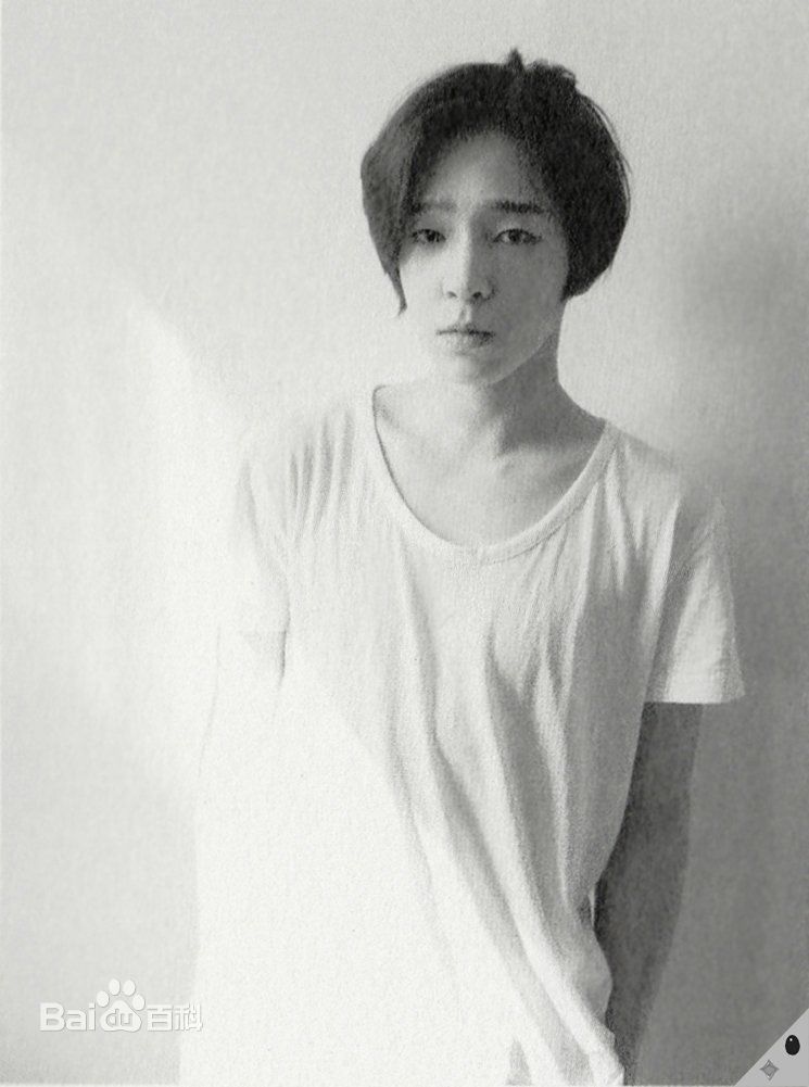 高清南太铉(/Nam TaeHyun)在专辑《2014SS》照片中的图集