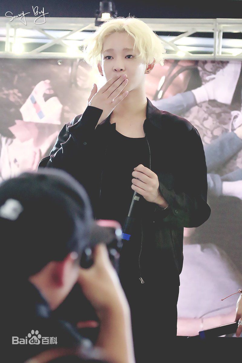 南太铉(/Nam TaeHyun)韩国专辑签售会性感图片图集