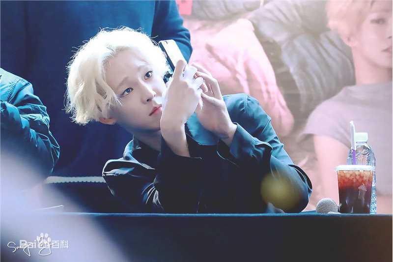 南太铉(/Nam TaeHyun)韩国专辑签售会性感图片图集