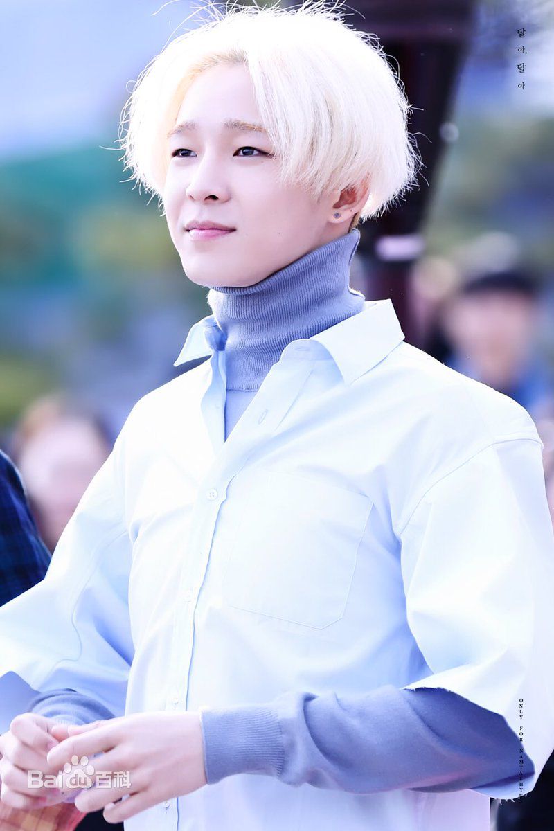 南太铉(/Nam TaeHyun)韩国专辑签售会性感图片图集