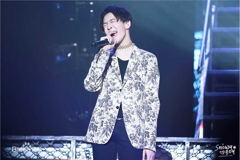 南太铉(/Nam TaeHyun)Japan Tour 日本巡回演唱会性感图片图集