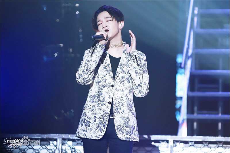 南太铉(/Nam TaeHyun)Japan Tour 日本巡回演唱会性感图片图集