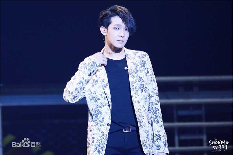 南太铉(/Nam TaeHyun)Japan Tour 日本巡回演唱会性感图片图集