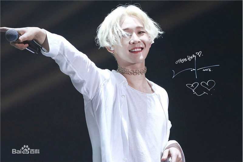 南太铉(/Nam TaeHyun)Korea Tour 韩国巡回演唱会前后照片