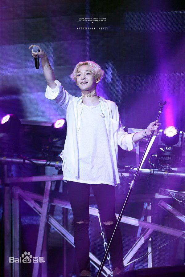 南太铉(/Nam TaeHyun)Korea Tour 韩国巡回演唱会前后照片