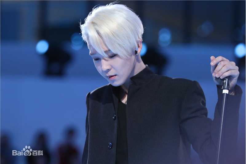 南太铉(/Nam TaeHyun)2016 SIA(Style Icon Asia) 颁奖典礼性感图片图集