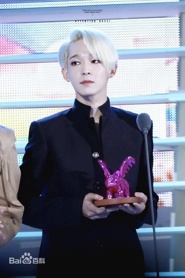 南太铉(/Nam TaeHyun)2016 SIA(Style Icon Asia) 颁奖典礼性感图片图集