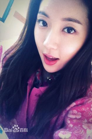 朴韩星(Park Han Byul)推特照前后照片