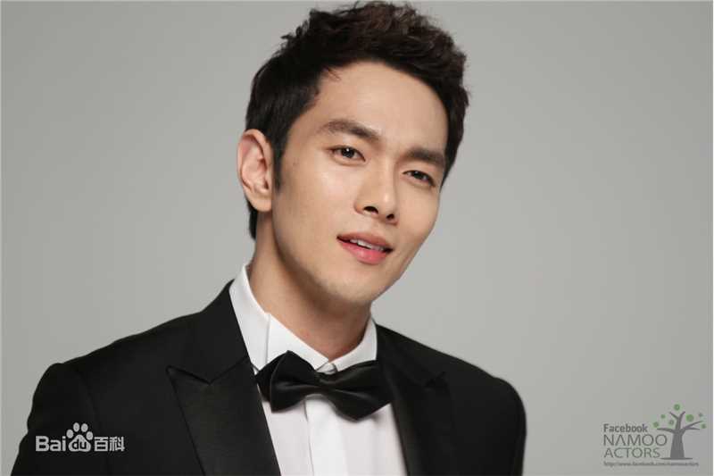 李奎汉(Lee Kyu Han)2012最新形象性感图片壁纸