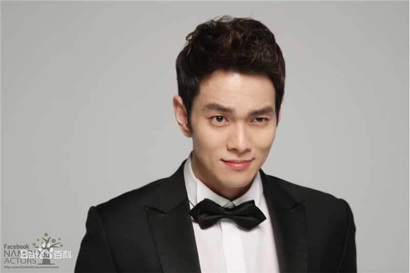 李奎汉(Lee Kyu Han)2012最新形象性感图片壁纸